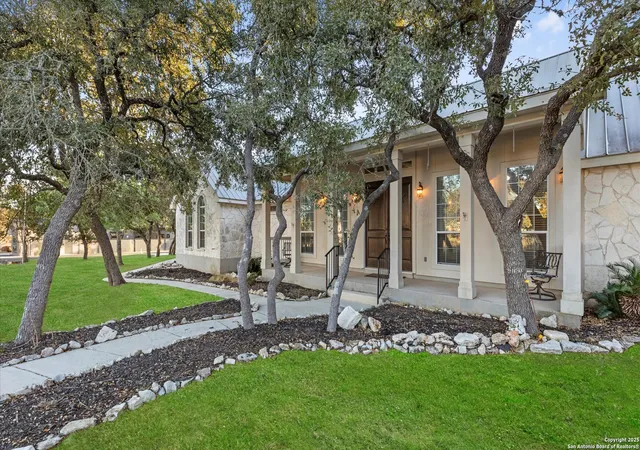 Photo 2 of Single family home for sale at 306 Hornpipe Hills, San Antonio, TX 78260 | MLS# 1826125 | Listing updated on 2025-12-16
