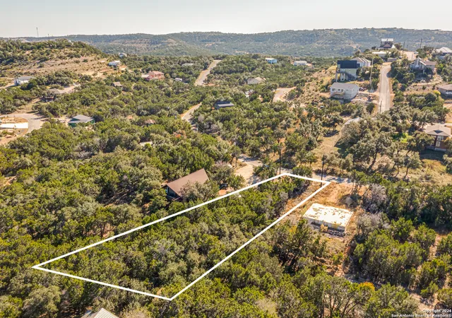 Photo 1 of Land for sale at 661 Valley Rdg, Canyon Lake, TX 78133 | MLS# 1826519 | Listing updated on 2025-02-06