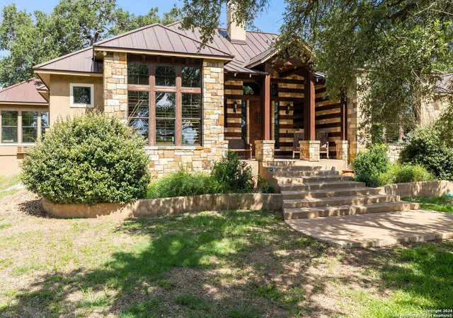 Photo 3 of Single family home for sale at 219 Doehne Oaks, New Braunfels, TX 78132 | MLS# 1826621 | Listing updated on 2026-03-27