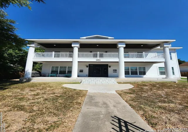 Photo 1 of Multi family home for sale at 121 E Highland Blvd, San Antonio, TX 78210 | MLS# 1826816 | Listing updated on 2025-10-11
