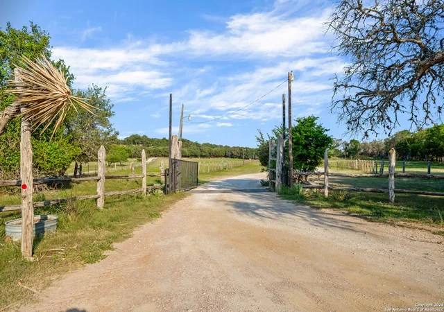 Land for sale at 109 Waring Welfare, Boerne, TX 78015 | MLS# 1826937