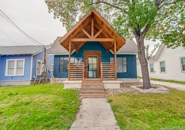 3rd image of 633 W Lullwood Ave, San Antonio, TX 78212 | MLS# 1827678