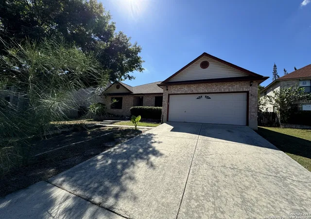 Photo 3 of Single family home for sale at 14307 Cougar Trl, San Antonio, TX 78230 | MLS# 1827683 | Listing updated on 2025-05-11