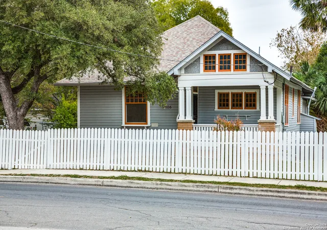 Photo 2 of Single family home for sale at 1106 Blanco Rd, San Antonio, TX 78212 | MLS# 1827775 | Listing updated on 2025-03-14