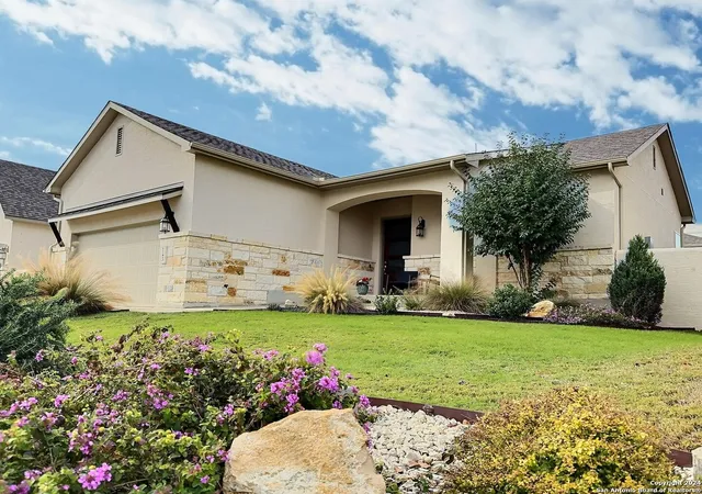 Photo 3 of Single family home for sale at 143 Bedingfeld, San Antonio, TX 78231 | MLS# 1828136 | Listing updated on 2025-03-12