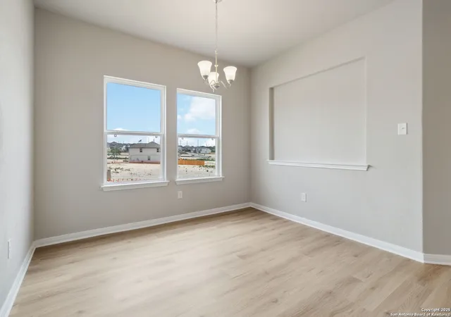 Photo 4 of Sale Pending at 179 Ashley Loop, San Antonio, TX 78253 | MLS# 1828163 | Listing updated on 2025-11-03