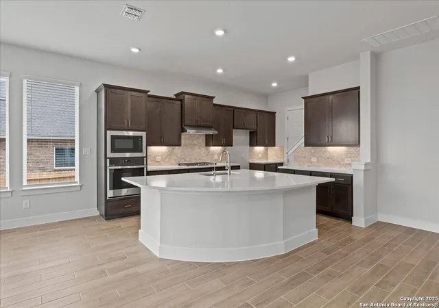 Photo 3 of Sale Pending at 1744 Seekat Dr, New Braunfels, TX 78132 | MLS# 1828879 | Listing updated on 2025-08-20