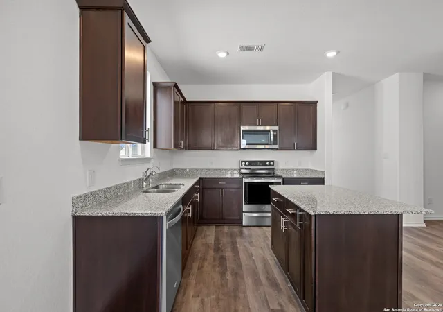 Photo 4 of Single family home for sale at 1119 Pigeon Lane, Marion, TX 78124 | MLS# 1829790 | Listing updated on 2025-07-11
