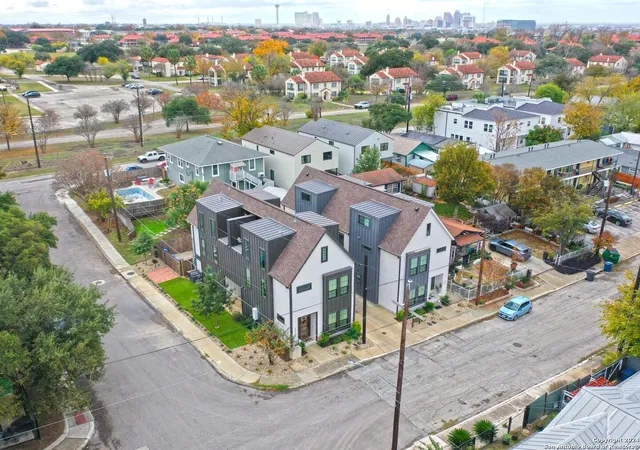 Photo 2 of Single family home for sale at 230 Lucas St #102, San Antonio, TX 78209 | MLS# 1830126 | Listing updated on 2025-06-29