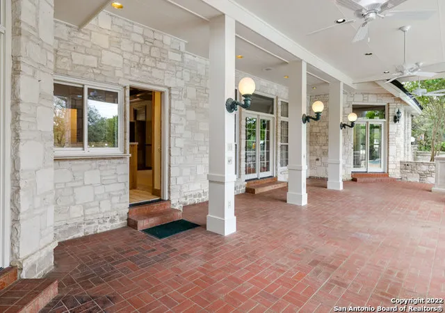 49th image of 121 Kitty Hawk Rd, Universal City, TX 78148 | MLS# 1830371