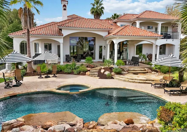 Photo 1 of Single family home for sale at 34 Galleria Dr, San Antonio, TX 78257 | MLS# 1830469 | Listing updated on 2025-12-15