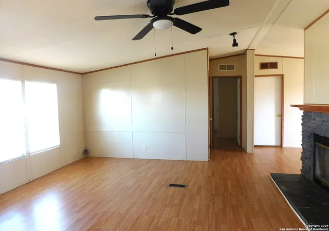 Photo 3 of Sale Pending at 110 Crestfield Dr, Pleasanton, TX 78064 | MLS# 1830506 | Listing updated on 2026-03-25
