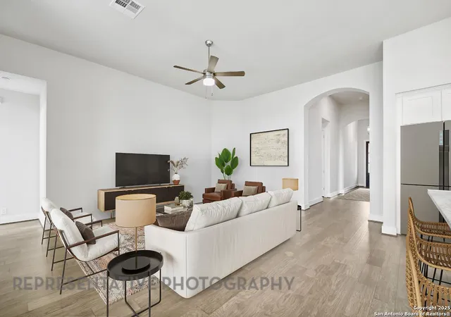 Photo 3 of Sale Pending at 323 White Oak, Castroville, TX 78009 | MLS# 1830716 | Listing updated on 2025-11-25