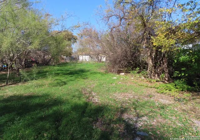 Photo 3 of Land for sale at 4015 W Salinas, San Antonio, TX 78207 | MLS# 1830749 | Listing updated on 2026-06-30