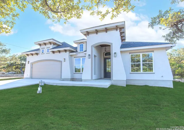 Photo 2 of Single family home for sale at 1270 Misty Ln, Spring Branch, TX 78070 | MLS# 1830790 | Listing updated on 2025-10-14
