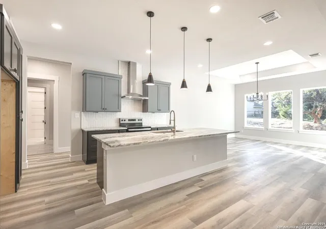 Photo 3 of Single family home for sale at 1270 Misty Ln, Spring Branch, TX 78070 | MLS# 1830790 | Listing updated on 2025-10-14