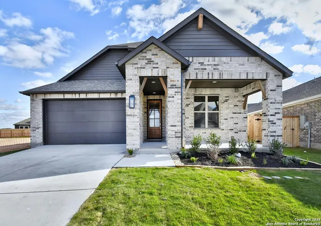 1st image of 153 Spanish Oak, Castroville, TX 78009 | MLS# 1831331