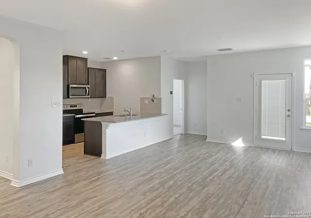 Photo 3 of Sale Pending at 3111 Old Almonte, San Antonio, TX 78224 | MLS# 1831481 | Listing updated on 2025-10-20