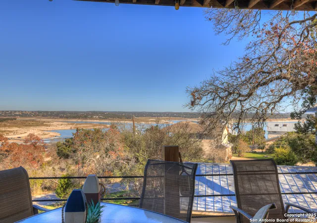 Photo 2 of Single family home for sale at 1518 W Lakeside Dr, Canyon Lake, TX 78133 | MLS# 1831850 | Listing updated on 2025-12-21
