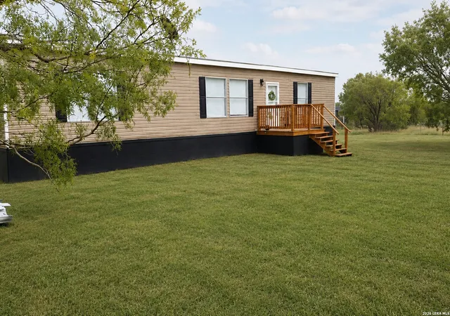 Photo 1 of Sale Pending at 925 Pr 2630 Summit Orchard Ln, Moore, TX 78057 | MLS# 1832053 | Listing updated on 2026-07-30