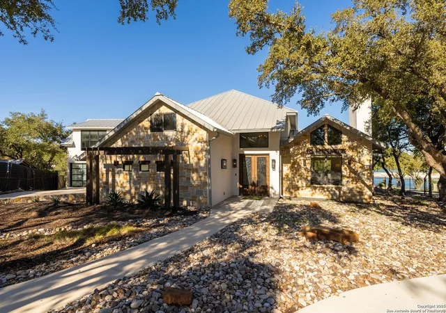Photo 3 of Sale Pending at 1240 Rip Jay Cir, Canyon Lake, TX 78133 | MLS# 1832073 | Listing updated on 2026-03-31