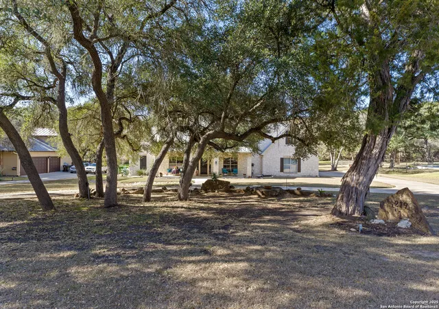 Photo 2 of Single family home for sale at 219 Shepherds Crook, Helotes, TX 78023 | MLS# 1832077 | Listing updated on 2025-10-12