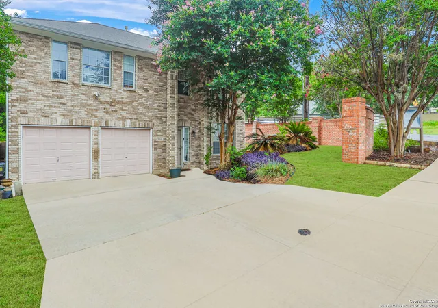 Homes for sale in San Antonio, TX | 3002 Fall Way, San Antonio, TX 78247 | MLS# 1832351
