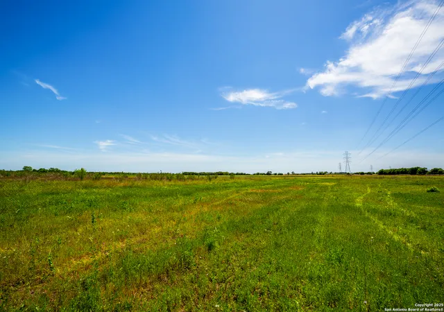 Photo 4 of House for sale at 8263 Huber Rd, Seguin, TX 78155 | MLS# 1832547 | Listing updated on 2025-07-03