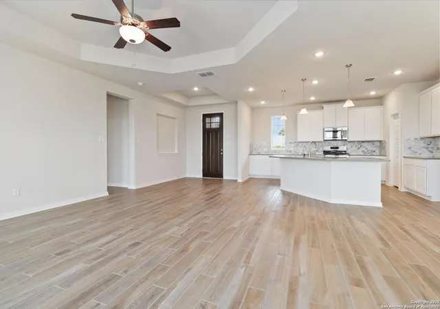 Photo 4 of Single family home for sale at 20987 Pleasanton Rd, San Antonio, TX 78264 | MLS# 1832675 | Listing updated on 2026-07-20