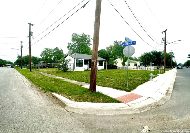 3rd image of 751 Royston Ave, San Antonio, TX 78225 | MLS# 1832685