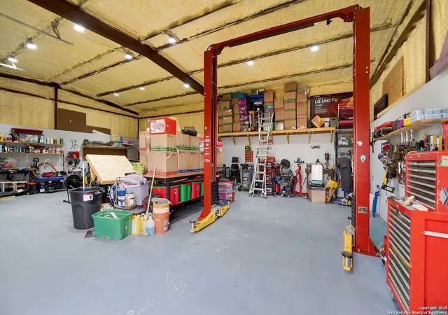 48th image of 1173 Cr 421, Hondo, TX 78861 | MLS# 1832725