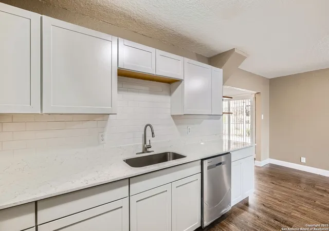 Photo 4 of Sale Pending at 4614 Belinda Lee St, San Antonio, TX 78220 | MLS# 1832820 | Listing updated on 2026-03-27