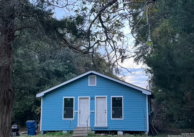 1st image of 30 Cypress, Richwood, TX 77531 | MLS# 1832879