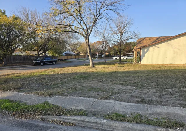 Photo 3 of Single family home for sale at 2503 Alan Shephard Dr, San Antonio, TX 78219 | MLS# 1833419 | Listing updated on 2026-01-27