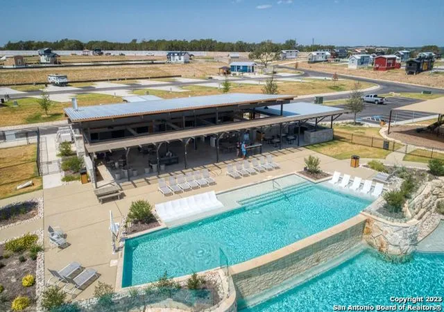 2nd image of 5386 #32 Ranch Road 1376, Fredericksburg, TX 78624 | MLS# 1833823