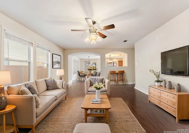 Photo 3 of Single family home for sale at 3823 Miho, Bulverde, TX 78163 | MLS# 1833838 | Listing updated on 2025-03-14