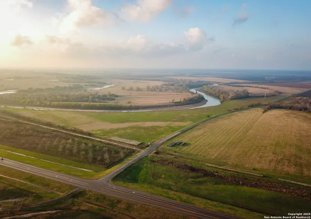 1st image of 000 Tx 105, Navasota, TX 77868 | MLS# 1834581