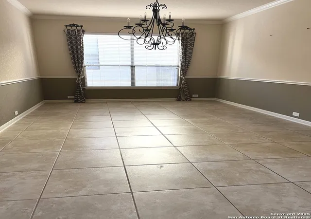 Photo 4 of Sale Pending at 25018 Kiowa Creek, San Antonio, TX 78255 | MLS# 1834682 | Listing updated on 2025-10-07
