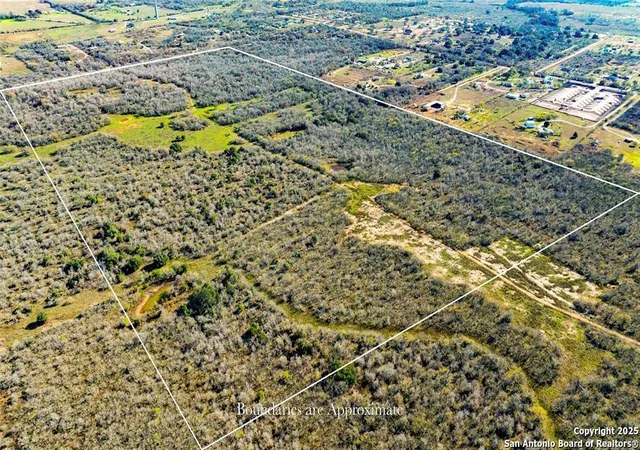 3rd image of 399 Seals Creek, Lockhart, TX 78644 | MLS# 1834979
