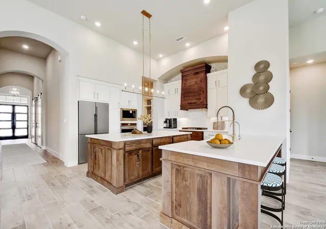 2nd image of 435 Nash, New Braunfels, TX 78130 | MLS# 1835267