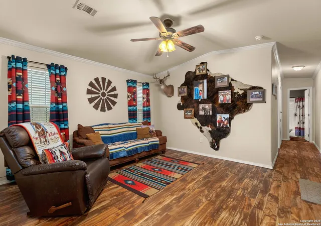 Photo 4 of Manufactured home for sale at 1487 Sheffield Rd, Seguin, TX 78155 | MLS# 1835464 | Listing updated on 2025-09-27