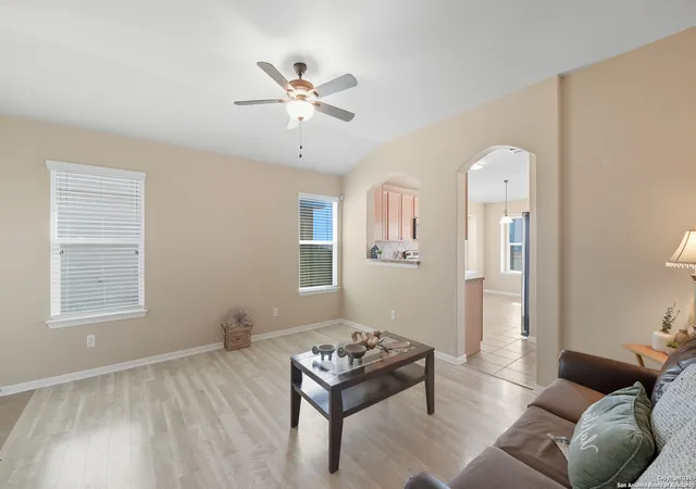 Photo 4 of Single family home for sale at 734 Wolfeton Way, New Braunfels, TX 78130 | MLS# 1835525 | Listing updated on 2025-10-24
