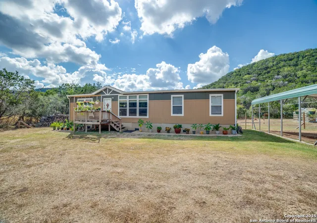 3rd image of 825 Valley Vista Rd, Tarpley, TX 78883 | MLS# 1835696