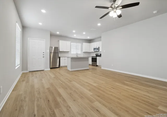 Photo 3 of House for sale at 8327 Runner Ridge, San Antonio, TX 78249 | MLS# 1835834 | Listing updated on 2025-06-30