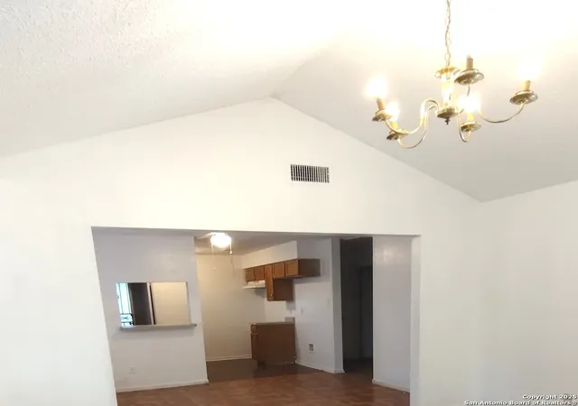 3rd image of 116 Flann Aly, San Antonio, TX 78207 | MLS# 1835985