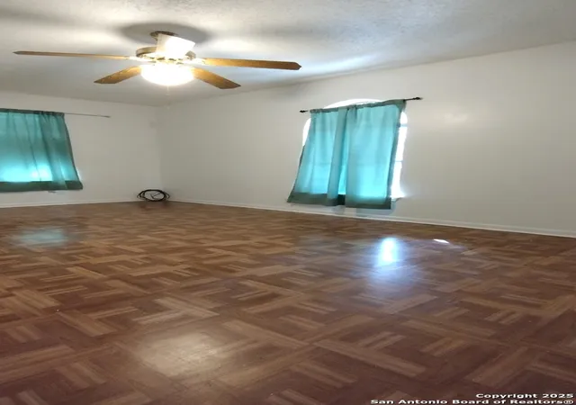 5th image of 116 Flann Aly, San Antonio, TX 78207 | MLS# 1835985
