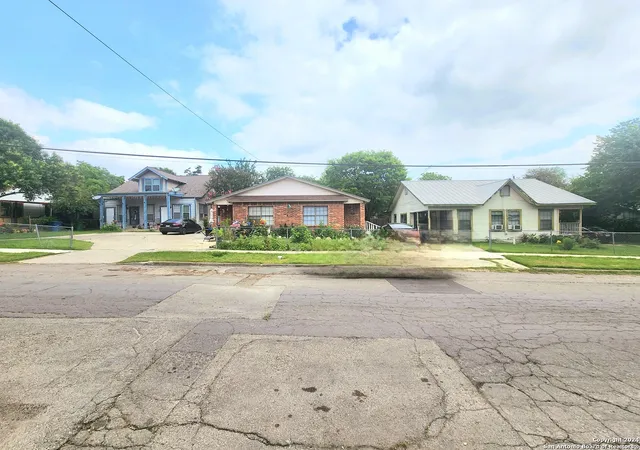 Homes for sale in San Antonio, TX | 1419 W Summit Ave, San Antonio, TX 78201 | MLS# 1836262