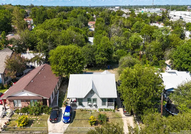 Homes for sale in San Antonio, TX | 1411 W Summit Ave, San Antonio, TX 78201 | MLS# 1836264