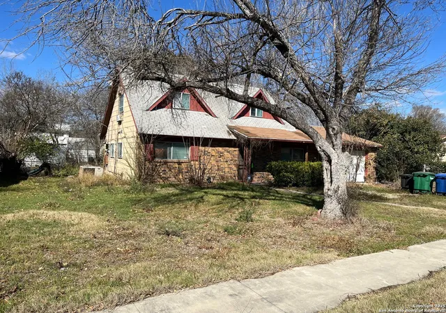 Photo 2 of Sale Pending at 3507 Crestmont Dr, San Antonio, TX 78217 | MLS# 1836341 | Listing updated on 2026-03-19