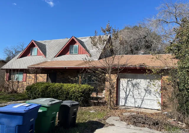 Photo 3 of Sale Pending at 3507 Crestmont Dr, San Antonio, TX 78217 | MLS# 1836341 | Listing updated on 2026-03-19